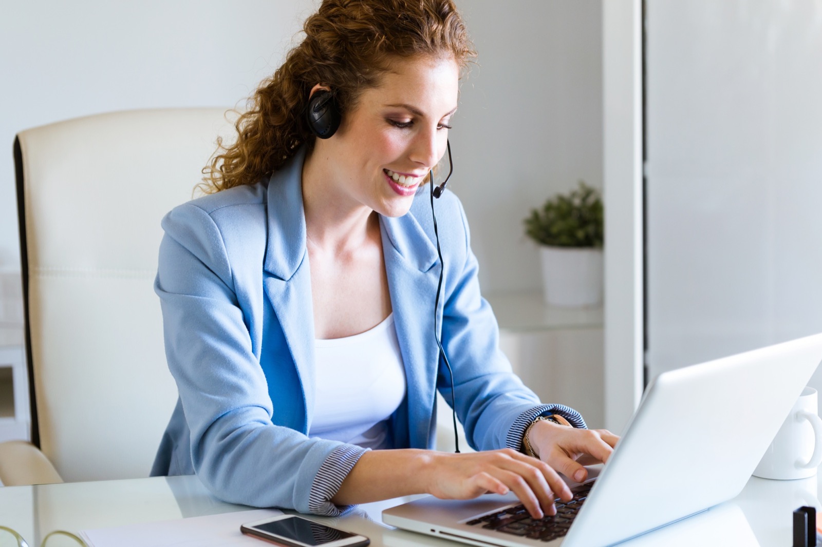 Consulente Argo Torino al telefono